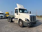 Used 2020 Freightliner Cascadia Detroit DD13 Semi Truck for sale #352683 - photo 1