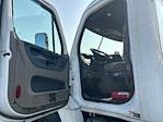 Used 2020 Freightliner Cascadia Detroit DD13 Semi Truck for sale #352683 - photo 9