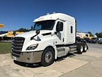 Used 2020 Freightliner Cascadia Detroit DD15AT Semi Truck with Sleeper Cab for sale #352751 - photo 3