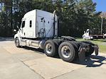 Used 2020 Freightliner Cascadia Detroit DD15AT Semi Truck with Sleeper Cab for sale #352751 - photo 5