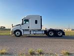 Used 2020 Freightliner Cascadia Detroit DD15AT Semi Truck with Sleeper Cab for sale #352755 - photo 4
