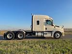 Used 2020 Freightliner Cascadia Detroit DD15AT Semi Truck with Sleeper Cab for sale #352755 - photo 8