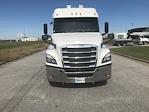 Used 2020 Freightliner Cascadia Detroit DD15AT Semi Truck with Sleeper Cab for sale #352760 - photo 2