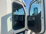 Used 2020 Freightliner Cascadia Detroit DD15AT Semi Truck with Sleeper Cab for sale #352764 - photo 13