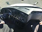 Used 2020 Freightliner Cascadia Detroit DD15AT Semi Truck with Sleeper Cab for sale #352777 - photo 12