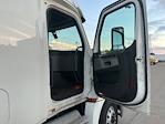 Used 2020 Freightliner Cascadia Detroit DD15AT Semi Truck with Sleeper Cab for sale #352778 - photo 13