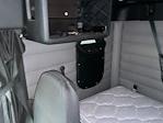 Used 2020 Freightliner Cascadia Detroit DD15AT Semi Truck with Sleeper Cab for sale #352778 - photo 18