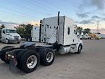 Used 2020 Freightliner Cascadia Detroit DD15AT Semi Truck with Sleeper Cab for sale #352778 - photo 7