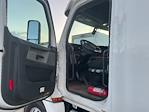 Used 2020 Freightliner Cascadia Detroit DD15AT Semi Truck with Sleeper Cab for sale #352778 - photo 9