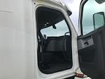 Used 2020 Freightliner Cascadia Detroit DD15AT Semi Truck with Sleeper Cab for sale #352780 - photo 13
