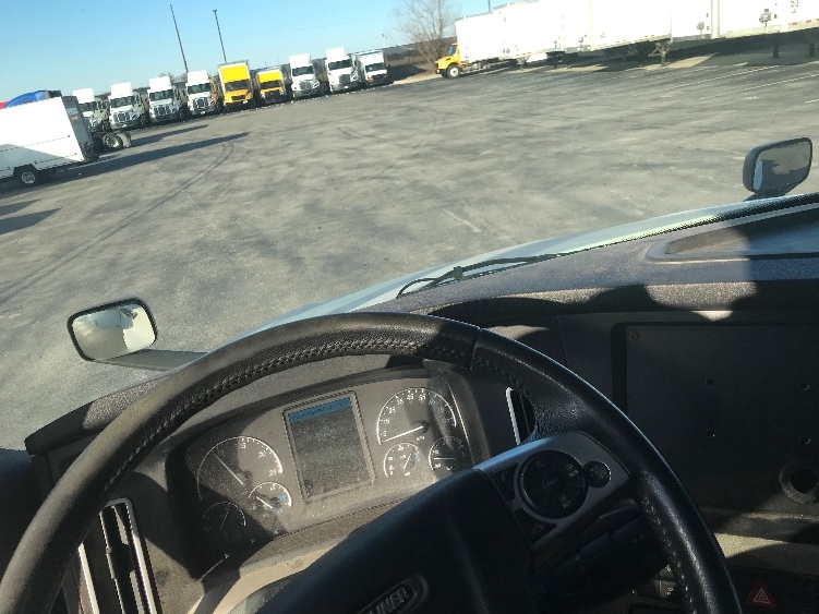 Used 2020 Freightliner Cascadia - photo 13