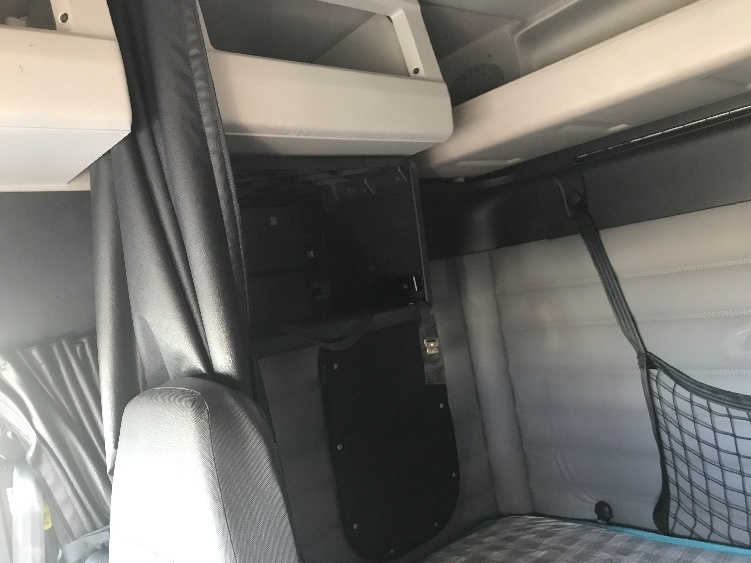 Used 2020 Freightliner Cascadia - photo 21