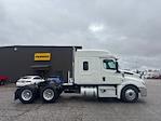 Used 2020 Freightliner Cascadia Detroit DD15AT Semi Truck with Sleeper Cab for sale #352789 - photo 8
