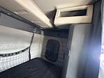 Used 2020 Freightliner Cascadia Detroit DD15AT Semi Truck with Sleeper Cab for sale #352790 - photo 17