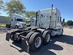 Used 2020 Freightliner Cascadia Detroit DD15AT Semi Truck with Sleeper Cab for sale #352791 - photo 7