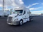 Used 2020 Freightliner Cascadia Detroit DD15AT Semi Truck with Sleeper Cab for sale #352799 - photo 3