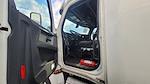Used 2020 Freightliner Cascadia Detroit DD15AT Semi Truck with Sleeper Cab for sale #352801 - photo 9