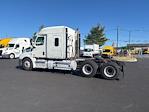 Used 2020 Freightliner Cascadia Detroit DD15AT Semi Truck with Sleeper Cab for sale #352803 - photo 5