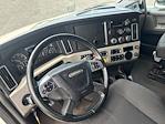 Used 2020 Freightliner Cascadia Detroit DD15AT Semi Truck with Sleeper Cab for sale #352804 - photo 10