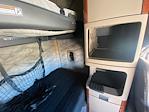 Used 2020 Freightliner Cascadia Detroit DD15AT Semi Truck with Sleeper Cab for sale #353909 - photo 18