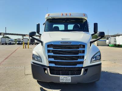 Used 2020 Freightliner Cascadia Detroit DD13 Semi Truck for sale #354001 - photo 2