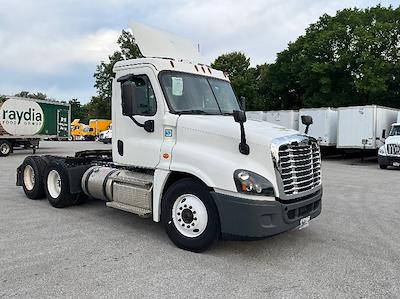 Used 2020 Freightliner Cascadia Detroit DD13 Semi Truck for sale #354003 - photo 1