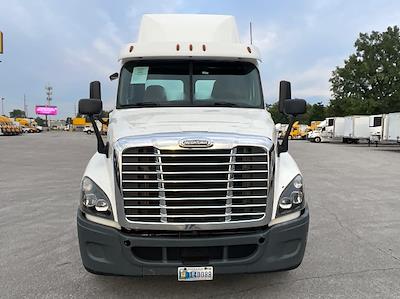 Used 2020 Freightliner Cascadia Detroit DD13 Semi Truck for sale #354006 - photo 2