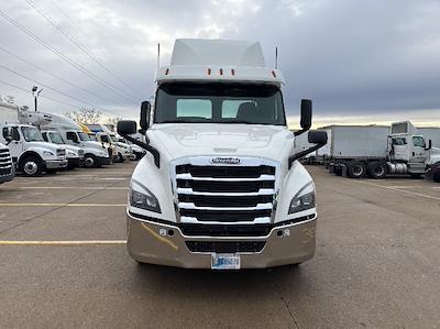 Used 2020 Freightliner Cascadia Detroit DD13 Semi Truck for sale #354238 - photo 2