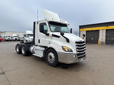 Used 2020 Freightliner Cascadia Detroit DD13 Semi Truck for sale #354247 - photo 1