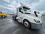 Used 2020 Freightliner Cascadia Detroit DD15AT Semi Truck for sale #354347 - photo 1