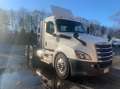 Used 2020 Freightliner Cascadia Detroit DD15AT Semi Truck for sale #354425 - photo 1