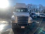 Used 2020 Freightliner Cascadia Detroit DD15AT Semi Truck for sale #354425 - photo 2