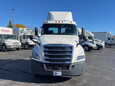 Used 2020 Freightliner Cascadia Detroit DD15AT Semi Truck for sale #354426 - photo 2