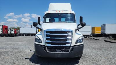 Used 2020 Freightliner Cascadia Detroit DD13 Semi Truck for sale #354430 - photo 2