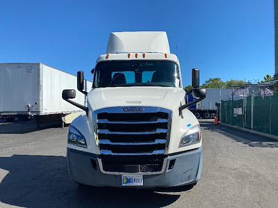 Used 2020 Freightliner Cascadia Detroit DD13 Semi Truck for sale #354444 - photo 2