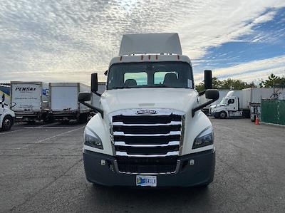 Used 2020 Freightliner Cascadia Detroit DD13 Semi Truck for sale #354448 - photo 2