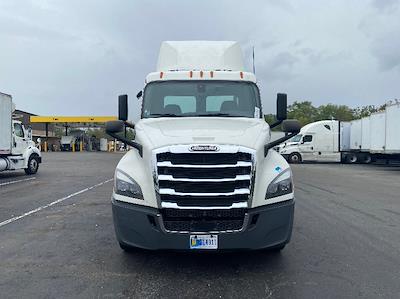 Used 2020 Freightliner Cascadia Detroit DD13 Semi Truck for sale #354449 - photo 2