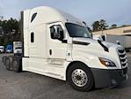 Used 2020 Freightliner Cascadia Detroit DD15AT Semi Truck with Sleeper Cab for sale #354720 - photo 1