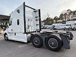 Used 2020 Freightliner Cascadia Detroit DD15AT Semi Truck with Sleeper Cab for sale #354720 - photo 5