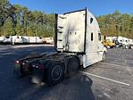 Used 2020 Freightliner Cascadia Detroit DD15AT Semi Truck with Sleeper Cab for sale #354722 - photo 7