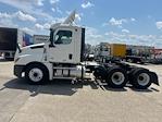 Used 2020 Freightliner Cascadia Detroit DD13 Semi Truck for sale #354916 - photo 4