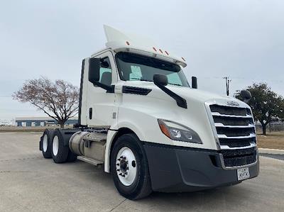 Used 2020 Freightliner Cascadia Detroit DD13 Semi Truck for sale #355342 - photo 1