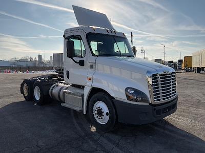 Used 2020 Freightliner Cascadia Detroit DD13 Semi Truck for sale #355382 - photo 1