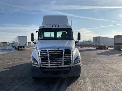 Used 2020 Freightliner Cascadia Detroit DD13 Semi Truck for sale #355382 - photo 2