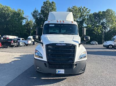 Used 2020 Freightliner Cascadia Detroit DD13 Semi Truck for sale #355385 - photo 2