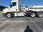 Used 2020 Freightliner Cascadia Detroit DD13 Semi Truck for sale #355568 - photo 4