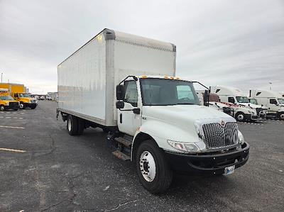 Used 2020 International MV Box Truck with Liftgate for sale #355855 - photo 1