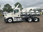 Used 2020 Freightliner Cascadia Detroit DD13 Semi Truck for sale #355919 - photo 4
