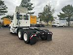 Used 2020 Freightliner Cascadia Detroit DD13 Semi Truck for sale #355919 - photo 5
