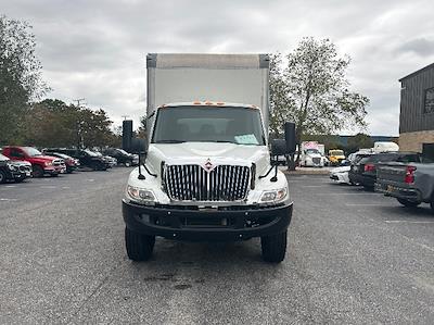 Used 2020 International MV Box Truck with Liftgate for sale #356005 - photo 2